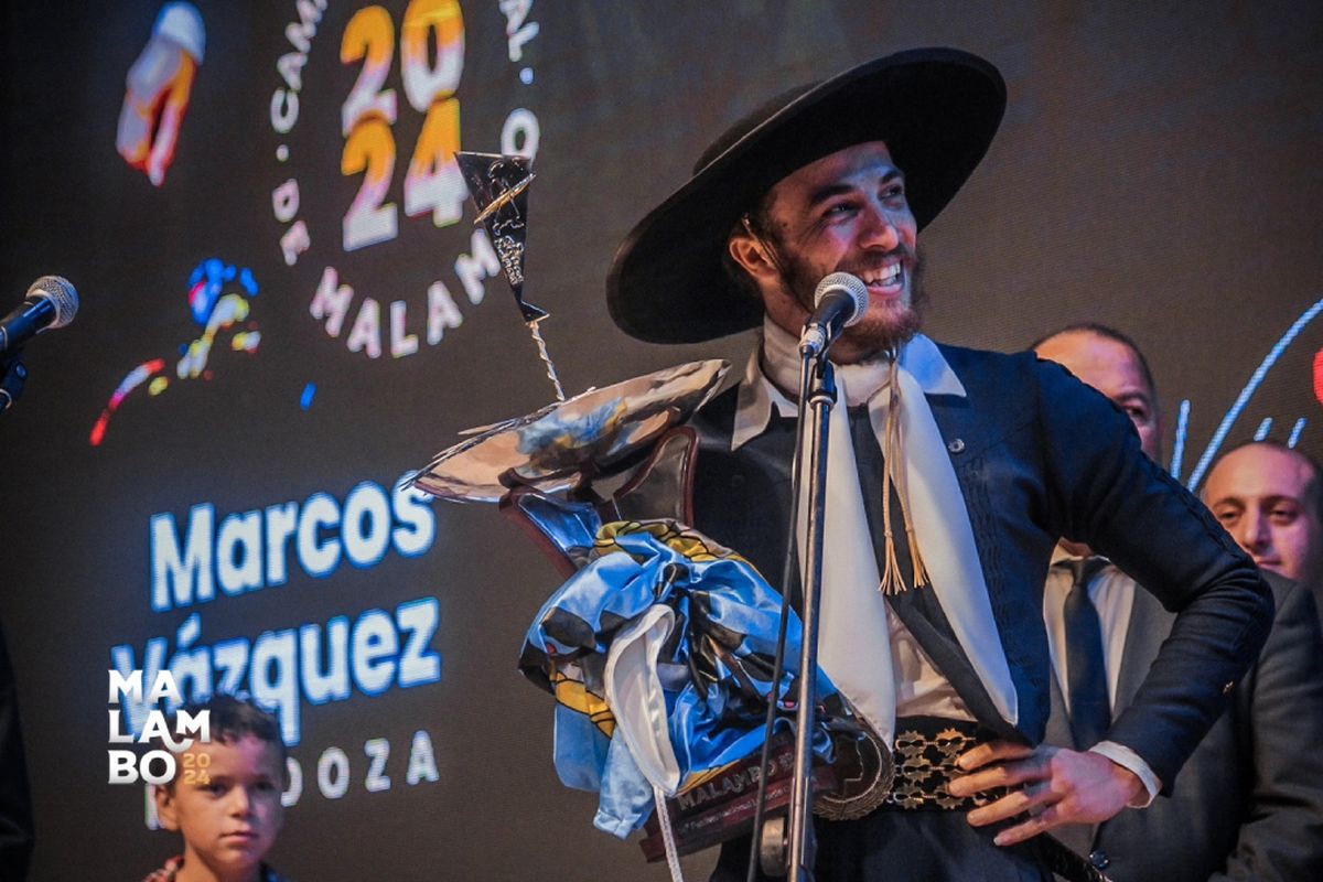 Marcos Vazquez se consagró campeón nacional de malambo en Laborde, siendo el primer mendocino en obtener el título.