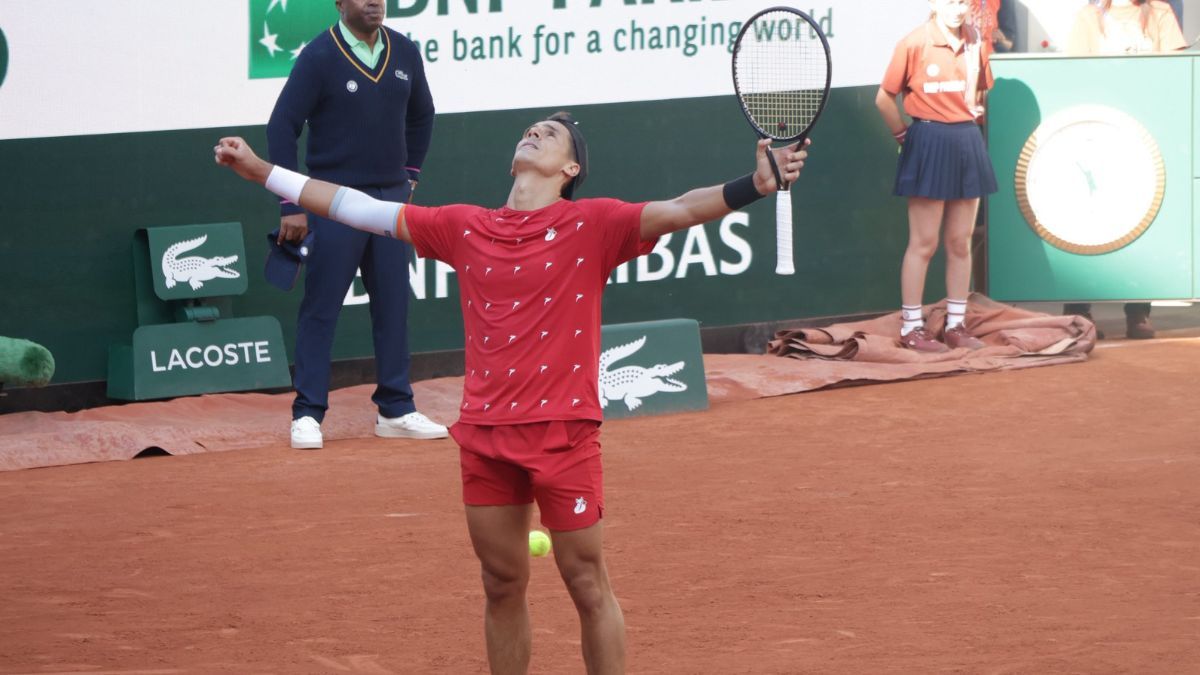 Los tenistas argentinos avanzan a paso firme en la qualy de Roland Garros. 