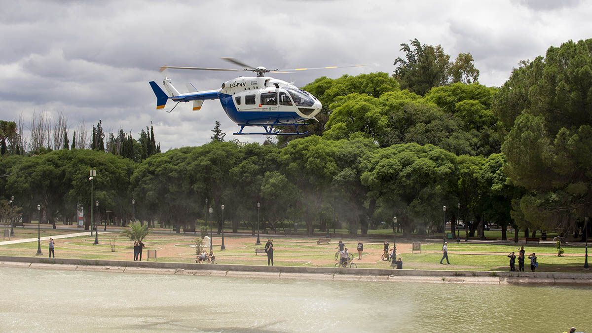 Ensayo de los festejos organizados por el Club Mendoza de Regatas.