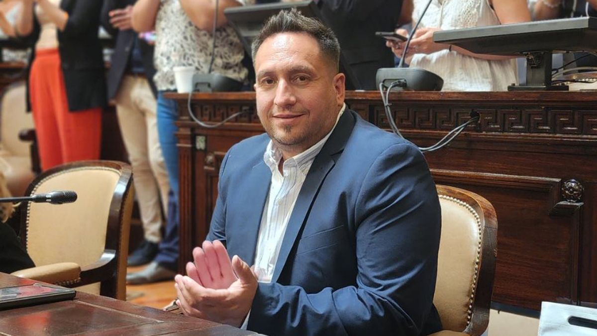 Marcos Quattrini, senador por La Unión Mendocina. Marcos Quattrini, senador por La Unión Mendocina.