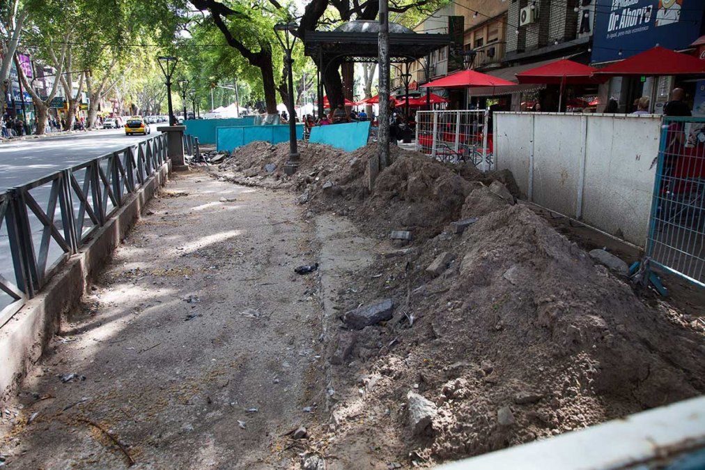 Avanza la construcción de la ciclovía de avenida San Martín