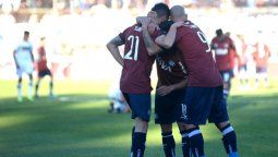 Talleres doblegó al Lobo en La Plata