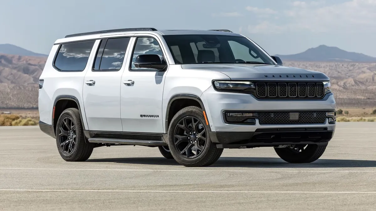 El Jeep Wagoneer fue elegido como la SUV más segura. El Jeep Wagoneer fue elegido como la SUV más segura.