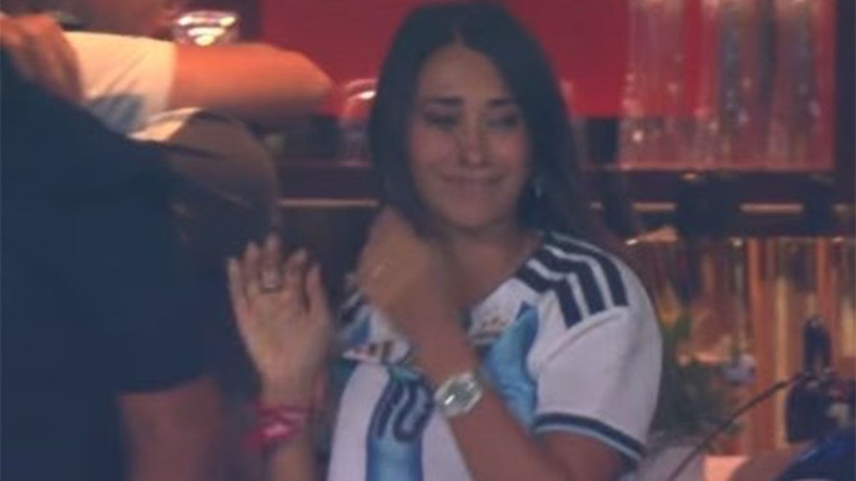 Antonela Roccuzzo lloró después del empate de Enzo Fernández.