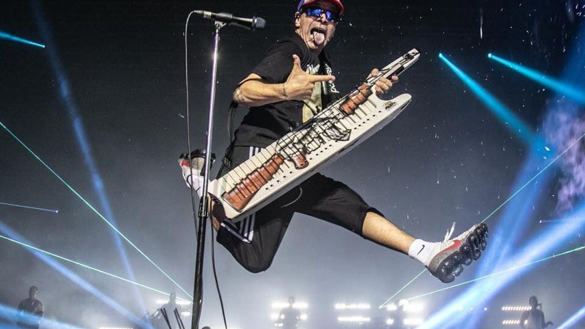 Damas gratis, su presentación pasó al día martes. Damas gratis, su presentación pasó al día martes.