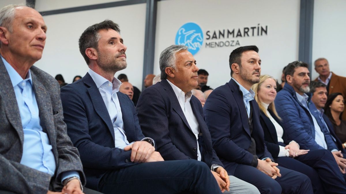 Petri y su arranque de campaña en Mendoza. Petri y su arranque de campaña en Mendoza.