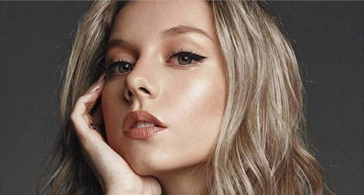 Ester Expósito brilla en Netflix con una serie de éxito mundial.