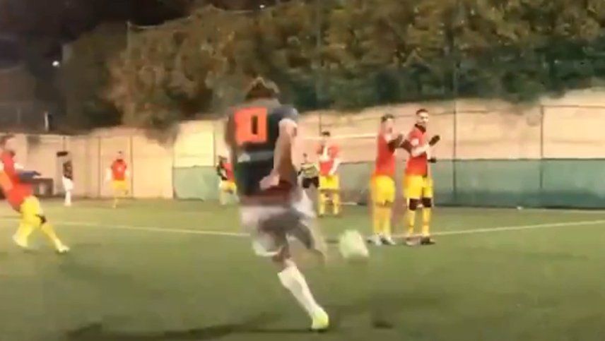 ¡Hacete un golcito, Totti!