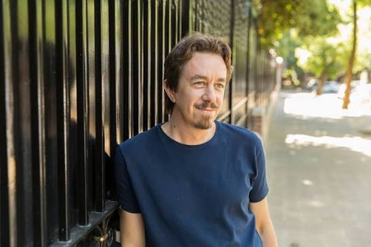 En su nuevo libro, Pedro Mairal muestra la distancia entre generaciones. En su nuevo libro, Pedro Mairal muestra la distancia entre generaciones.