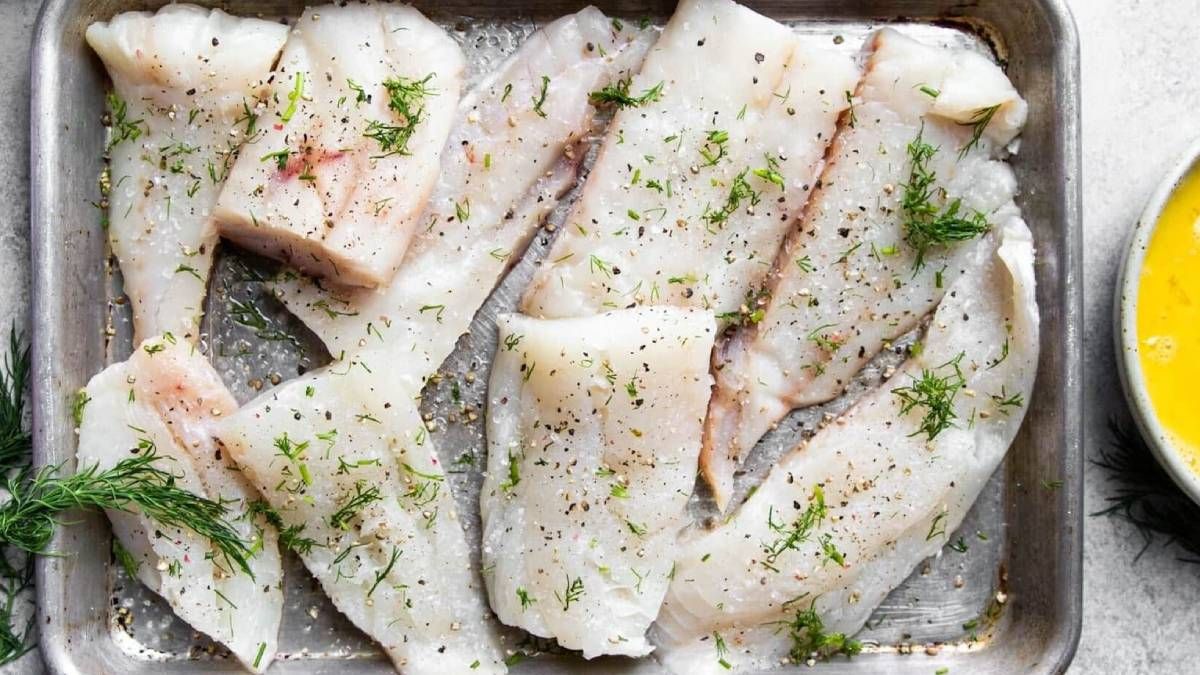 Sacar las espinas del pescado es fundamental para evitar cualquier peligro. Sacar las espinas del pescado es fundamental para evitar cualquier peligro.