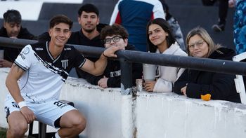 Julián Moya tuvo su esperado debut en Gimnasia y Esgrima en la Primera Nacional