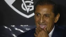 Ramón Díaz generó mucha polémica por sus declaraciones machistas hacia una mujer encargada del VAR en un partido de su equipo, el Vsco Da Gama.