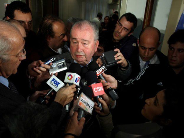 Nuevo formato: Grondona planea un torneo de 30 equipos