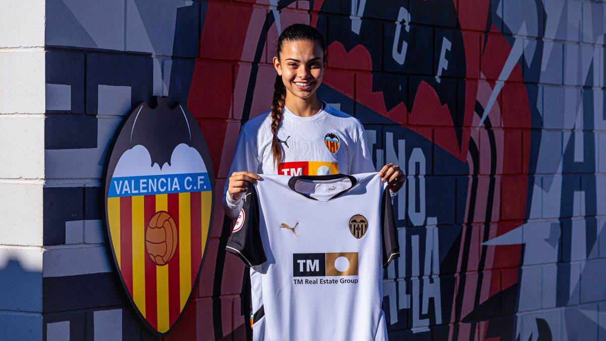 Anela Nigito seguirá su carrera en el Valencia de España. Anela Nigito seguirá su carrera en el Valencia de España.