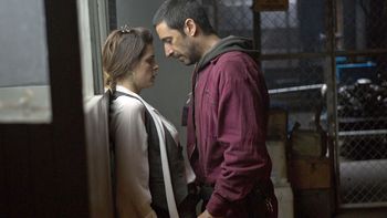 Cuál es la historia de Las oscuras primaveras