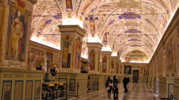 El Vaticano recupera la Galería de los Mapas