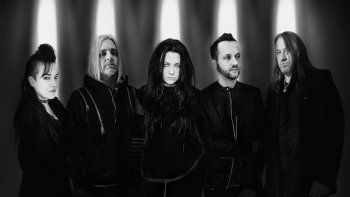 Evanescence lanza 