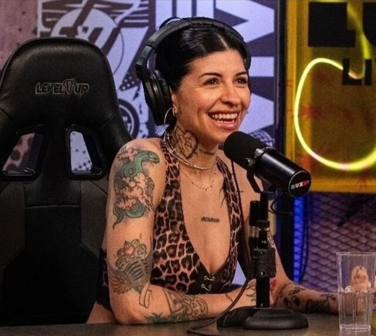 En la entrevista de Luzu, Cazzu contó su lado de la historia. En la entrevista de Luzu, Cazzu contó su lado de la historia.