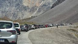 Las demoras en el paso a Chile fueron de 4 horas a primera hora de este martes 14 de enero.
