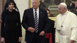 Los memes de la reunión del Papa con Trump son furor en Twitter