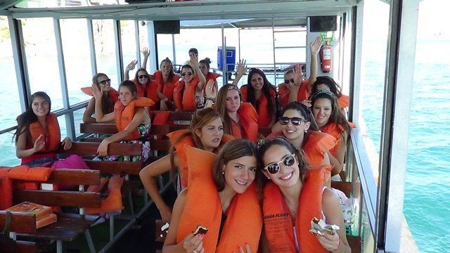 Las reinas disfrutaron un día en Los Reyunos