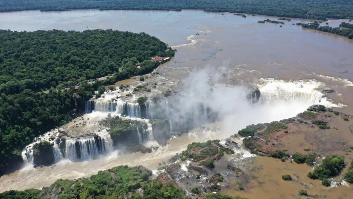 Cataratas del Iguazú: se concretó la reapertura de la Garganta del Diablo tras 9 meses