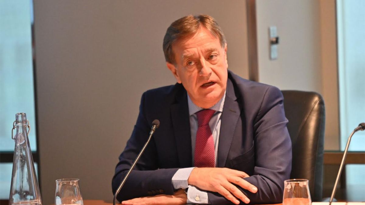 Macho dijo que el gobernador Suarez ya tuvo que convivir con más de sesenta días de huelga durante 2022.