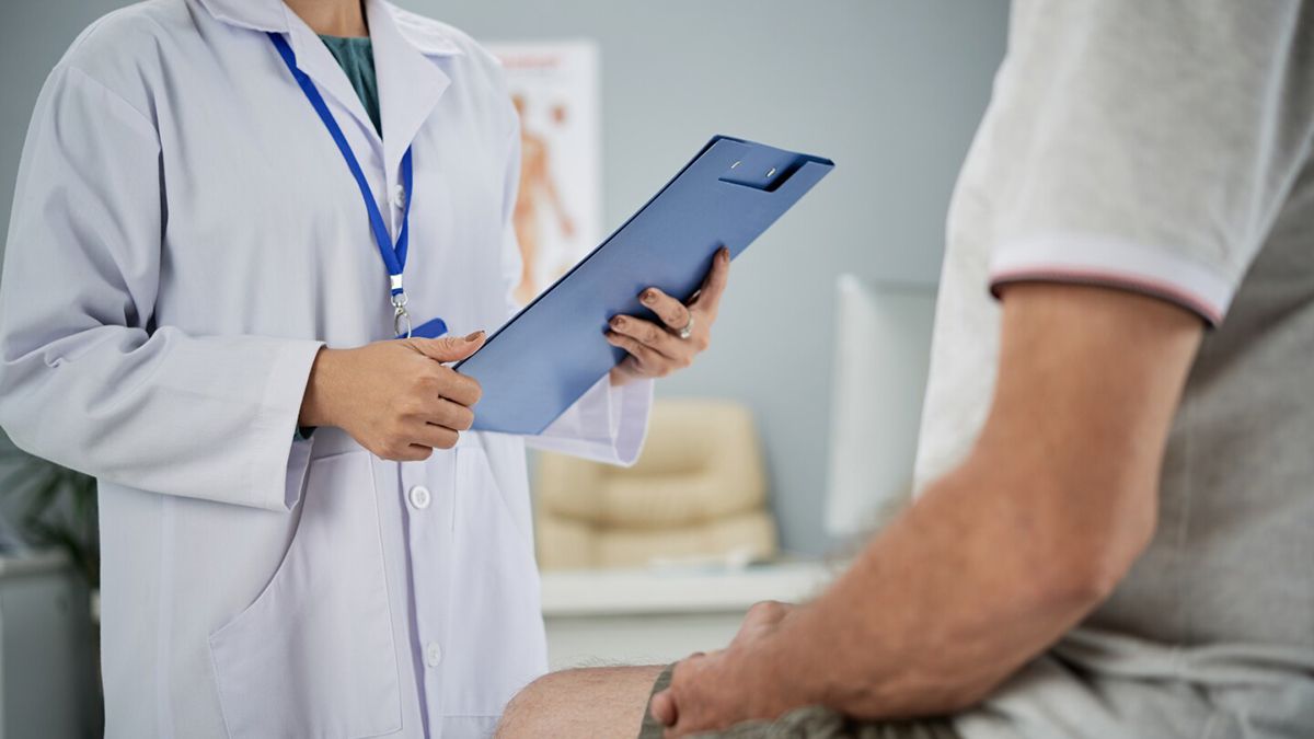 La visita al médico de manera regular y la realización de los controles de rutina pueden prevenir el cáncer de próstata La visita al médico de manera regular y la realización de los controles de rutina pueden prevenir el cáncer de próstata