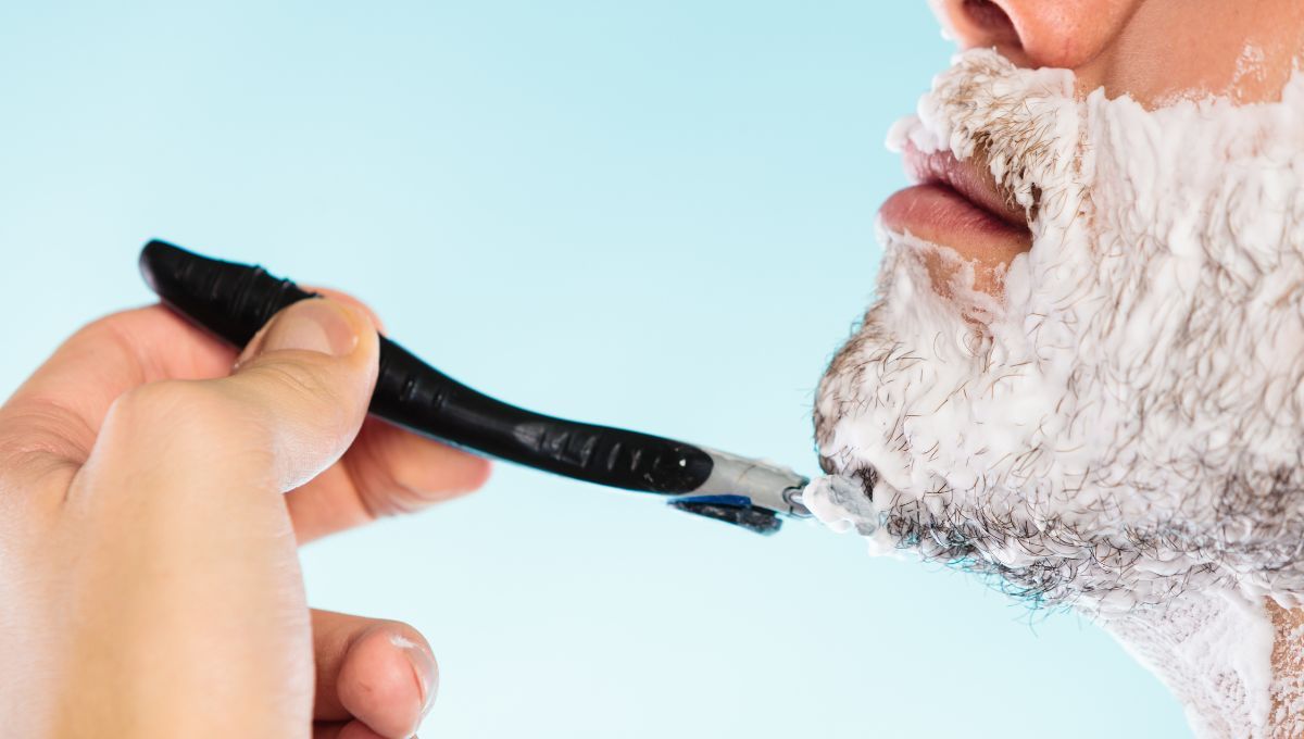 Cómo afeitarte la barba correctamente: sin cortes, irritación o pelos encarnados