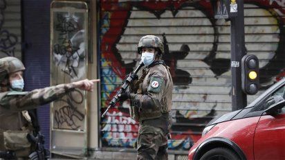 Dos apuñalados en París cerca de la sede de Charlie Hebdo