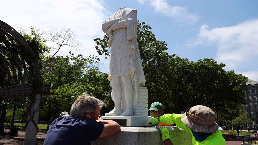Vandalizaron dos estatuas de Colón en EE.UU. en medio de las protestas antirracistas