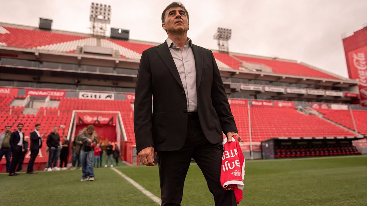 Gustavo Quinteros es el nuevo entrenador de Independiente de Avellaneda.