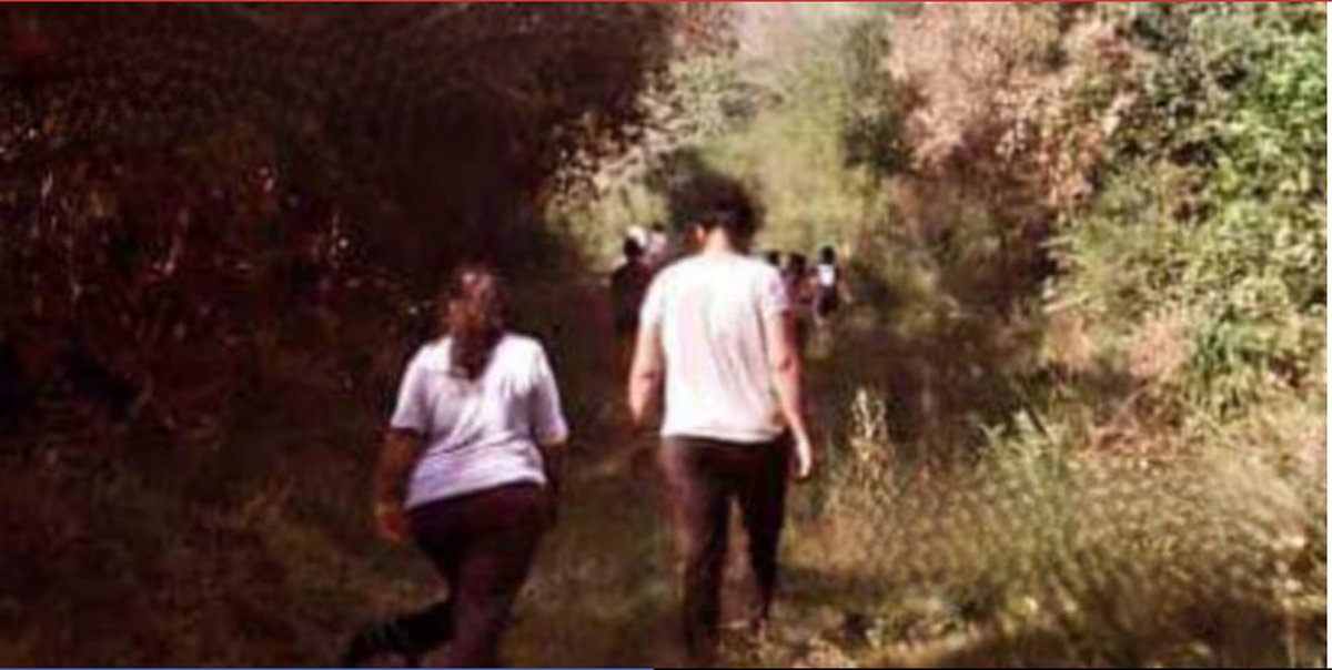 Esta es la imagen donde supuestamente el niño va caminando, que mostró una integrante de la familia de Loan. Esta es la imagen donde supuestamente el niño va caminando, que mostró una integrante de la familia de Loan.