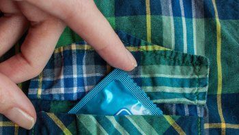 Hizo un agujero en un preservativo y terminó en prisión