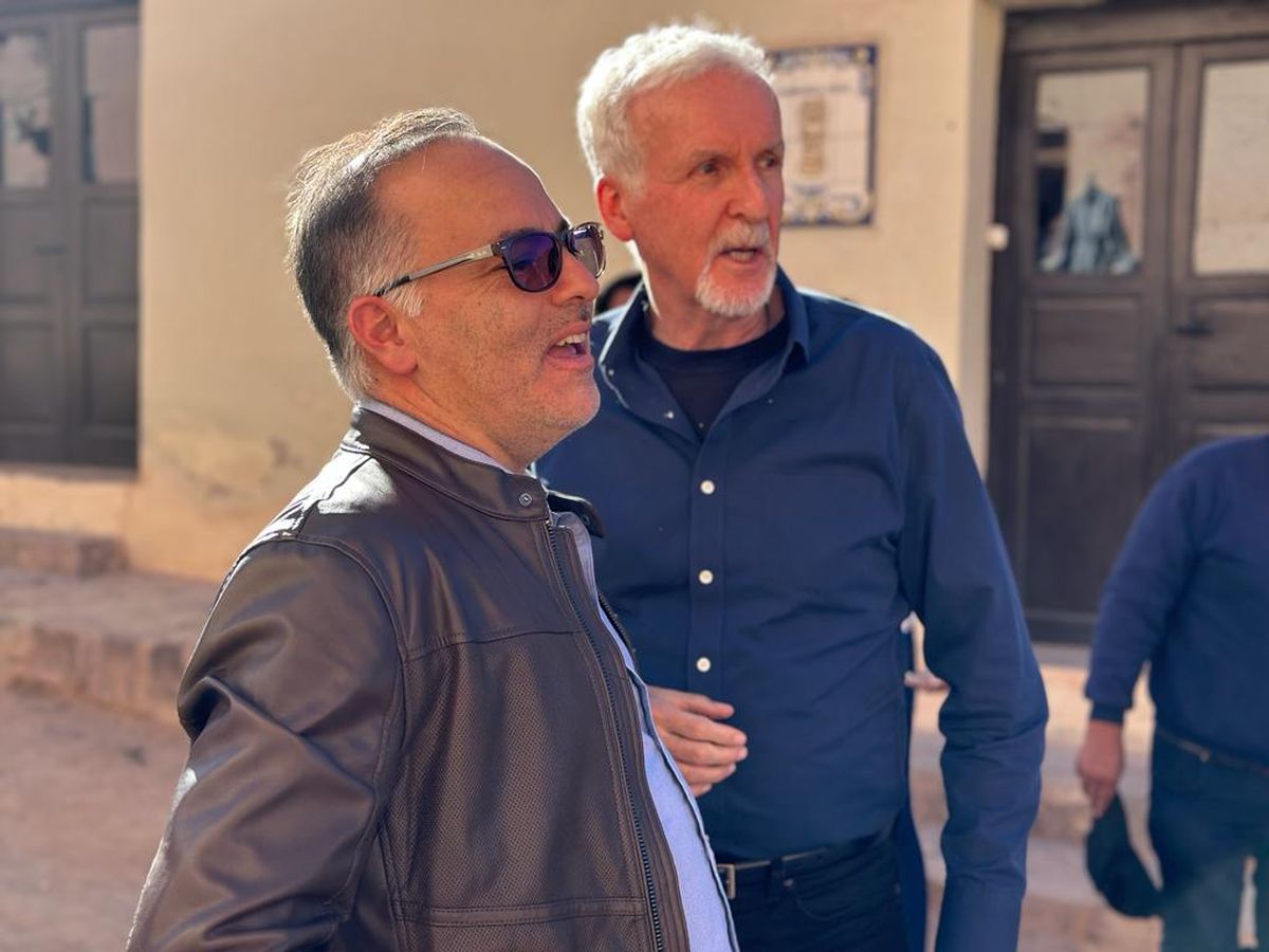 Alejandro Spinello invitó a James Cameron a recorrer Mendoza en una segunda visita a la Argentina. Alejandro Spinello invitó a James Cameron a recorrer Mendoza en una segunda visita a la Argentina.