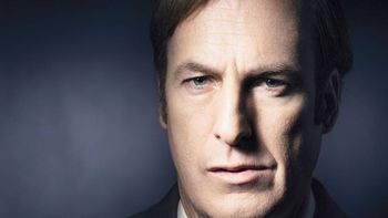 Bob Odenkirk es sensación con la mejor comedia negra del siglo