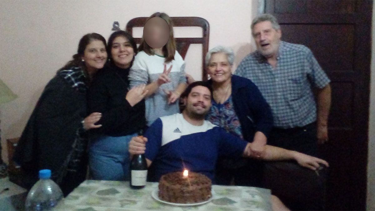 El Plancha Palombarini junto a su familia.