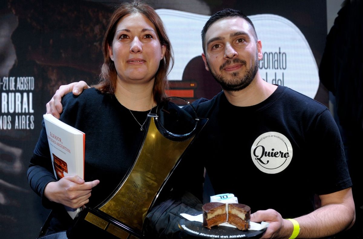 La pareja ganadora del Mundial del Alfajor lo produce artesanalmente en la localidad bonaerense de Campana La pareja ganadora del Mundial del Alfajor lo produce artesanalmente en la localidad bonaerense de Campana