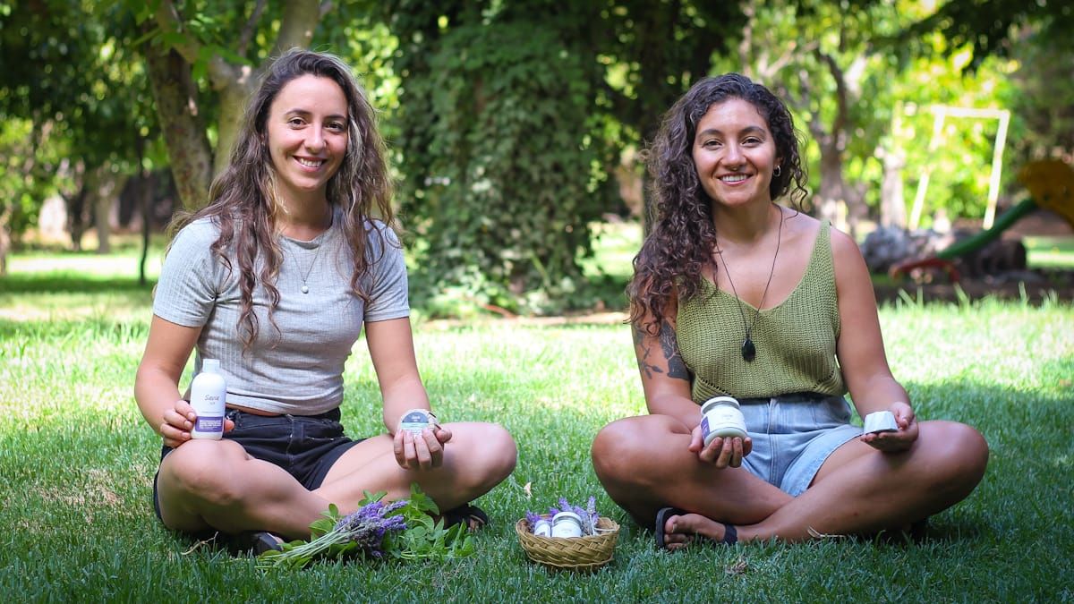 Katherina Abellan y Trinidad Croceri dueñas de Savia, Cosmética Natural. Katherina Abellan y Trinidad Croceri dueñas de Savia, Cosmética Natural.