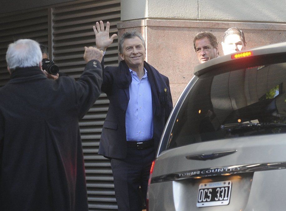 Macri fue operado con éxito de la lesión en la rodilla y retoma la  actividad
