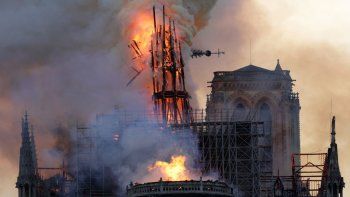 Hallaron un reloj similar al de Notre Dame y podrán recuperarlo
