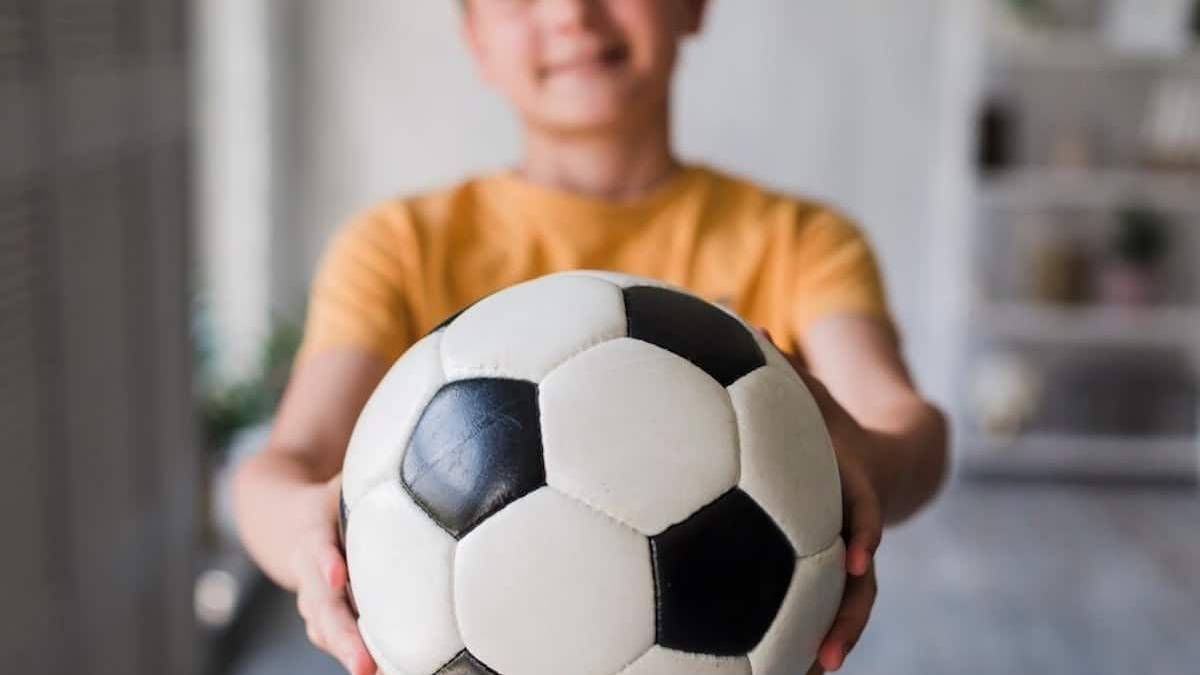 Pelotas para el juego real en la casa y en la escuela, como sucedía antes de que cualquier chico tuviera acceso a un celular.