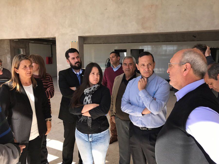 El microhospital de Puente de Hierro tiene 75% de avance