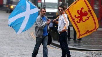Prefirió seguir como colonia inglesa: Escocia dijo no en el referendum y continuará en Gran Bretaña