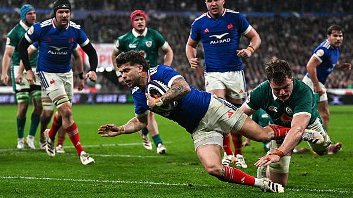 Jalibert fue el apertura titular y marcó un try en el inicio del Seis Naciones.