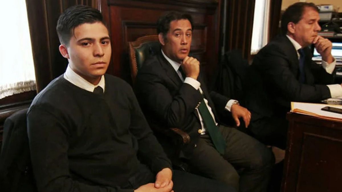 El agente de la ex Policía Metropolitana Ricardo Luis Gabriel Ayala fue condenado a 16 años de prisión, por balear en el barrio de La Boca a Lucas Cabello y dejarlo cuadripléjico