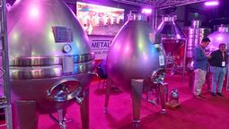 Los nuevos tanques de acero inoxidable para la fermentación y reposo del vino, parte de las novedades tecnológicas de esta Sitevinitech Los nuevos tanques de acero inoxidable para la fermentación y reposo del vino, parte de las novedades tecnológicas de esta Sitevinitech