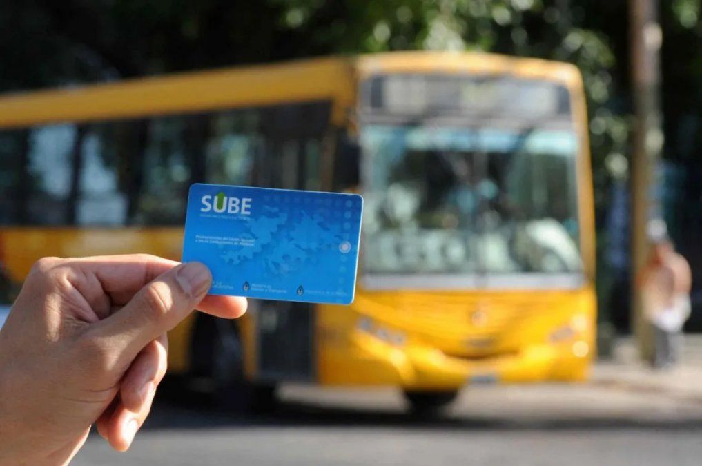 ANSES tiene un nuevo beneficio y está relacionado con la tarjeta SUBE y los viajes en el transporte público