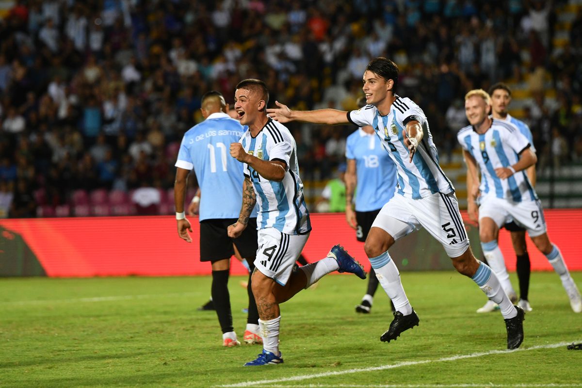 La Selección argentina Sub 23 cerró la fase de grupos del Preolímpico 2024 con dos triunfos y dos empates La Selección argentina Sub 23 cerró la fase de grupos del Preolímpico 2024 con dos triunfos y dos empates
