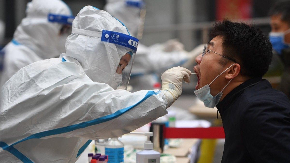 La OMS lanzó una nueva alerta por el crecimiento de casos de Covid en el mundo.